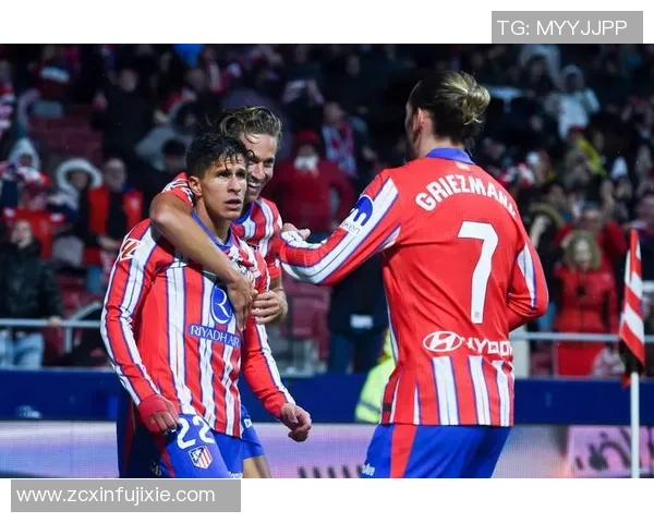 西甲激战巴拉多利德对阵巴萨精彩集锦回顾与分析